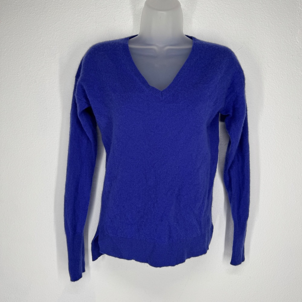 Halogen Cashmere V-Neck Sweater Cobalt Blue Long Sleeve XS Soft Cozy Preppy Chic